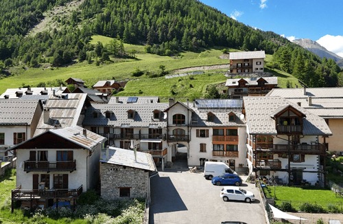 Arvieux Apartment | Gites Simond welcomes you to Arvieux in the heart of the Queyras Regional Park,
