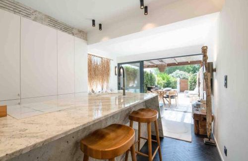 Guerrevieille Apartment | Golf de Saint Tropez suite de luxe à 2 min plage