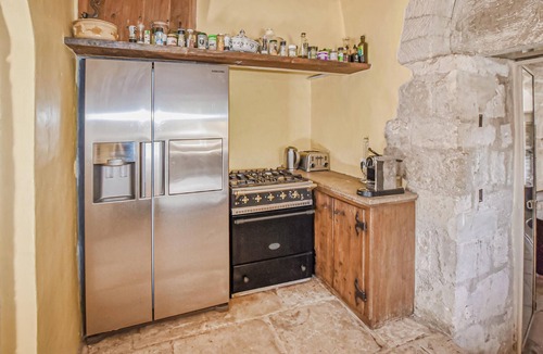 Bonnieux House | Gorgeous home in Bonnieux with sauna
