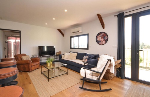 Berre-l'Etang House | Gorgeous home in Berre l'Etang