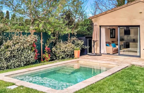 Paluds de Noves House | Gorgeous home in Noves