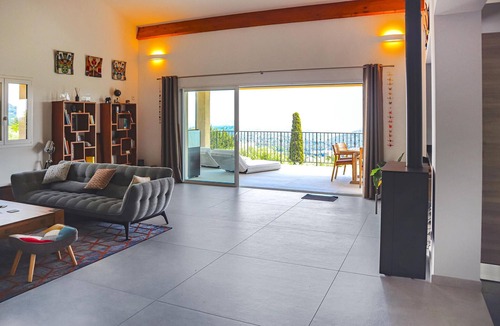 Speracedes House | Gorgeous home in Speracedes with WiFi