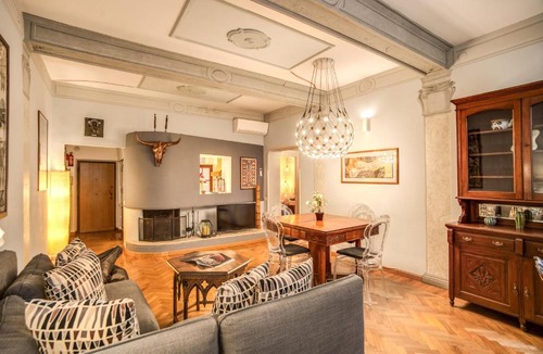 Rione VI Parione Apartment | Governo Vecchio