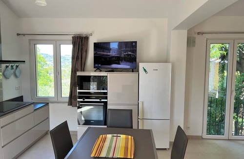 Mougins Apartment | Grand Appartement 3 Suites Avec Piscine & Pataugeoire Pour Enfants