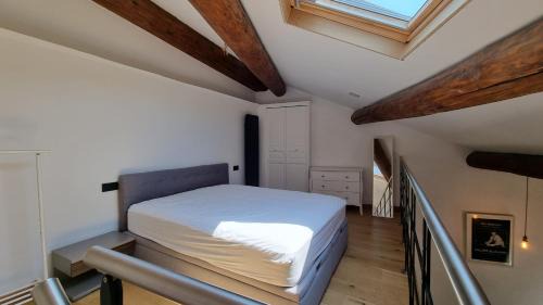 La Turbie Apartment | Grand loft design - Coeur du village médiéval - GO