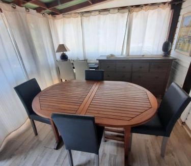 Hyeres Ski Chalet | Grand Mobilhome