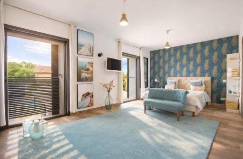 Sorgues Villa | Grande Maison familiale - Piscine privée & Jardin clos - 10min Avignon & Château-neuf-du-Pape - Climatisation - Parking privé gratuit - Animaux admis