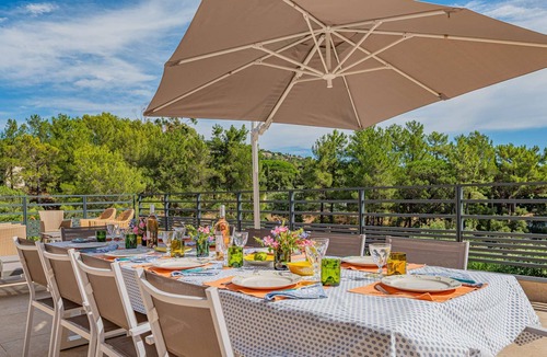 Sainte-Maxime - Saint-Tropez House | Grimaud – In the Heart of the Golf Club – 5 Bedrooms – Swimming Pool