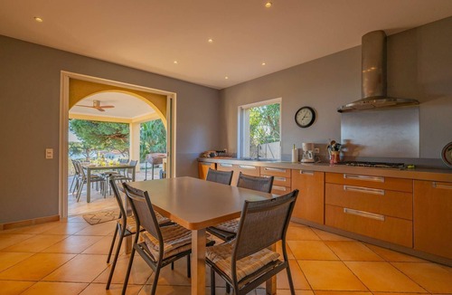 Guerrevieille House | GRIMAUD – SEA VIEW VILLA – 5 BEDROOMS – SWIMMING POOL