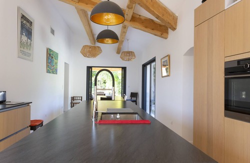 Fontvieille Villa | Ground floor of the house 5 minutes from the city centre
