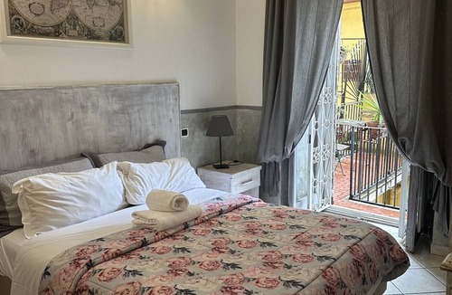 Rione XVIII Castro Pretorio House | Guest House Maison Indipendenza