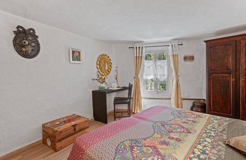 Sillans-la Cascade Bed & Breakfast | Guest Room “2 Bedrooms – Provence, Le Verdon” with Wi-Fi