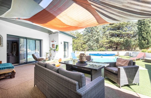 Treilles Apartment | Guest Room "La Catalane" Direct Pool Access, Outdoor Lounge, Wi-Fi
