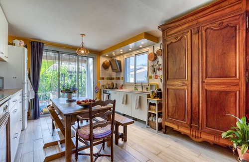 Lunel-Viel House | Guest Room with Shared Terrace, Shared Garden and Wi-Fi