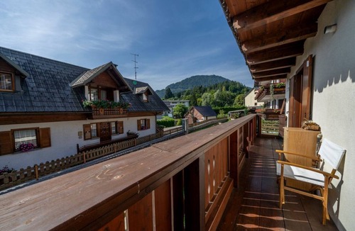 Tarvisio Apartment | GuestHost - Comfortable two-storey apartment for 5 people, located in Tarvisio. The accommodation is equipped with every comfort, including a balcony and a garden.*Availability of a carport reserved for guests*Tarvisio is the strategic point if you want
