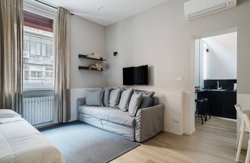 Historic Center Apartment | GuestHost - Delightful and bright studio located in the historic center of Bologna is able to accommodate up to 4 people and equipped with every comfort, you will feel yourself at home! The apartment is located in the center, where you can enjoy all the