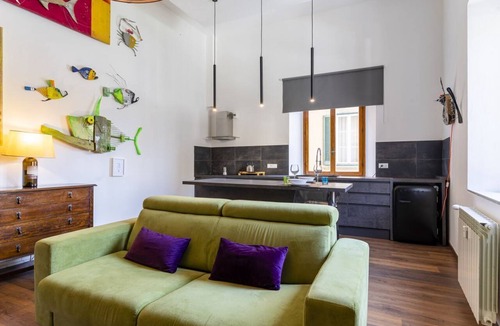 Venezia Nuova Apartment | GuestHost - Little Venice Charming Flat with Canal View