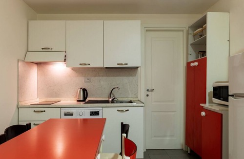 Rione XVIII Castro Pretorio Apartment | GuestHost - Roma Termini Comfy Apartment