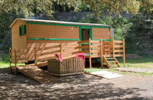 Les Mees Other | Hébergements Insolites Camping la Pinède des Mées