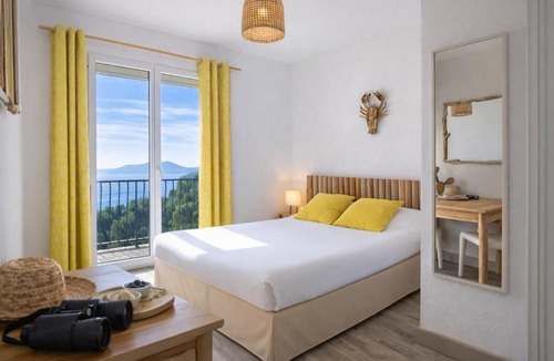 Hyeres Hotel | Hôtel Almanarre Plage - Hôtel Eco-Responsable face à la mer