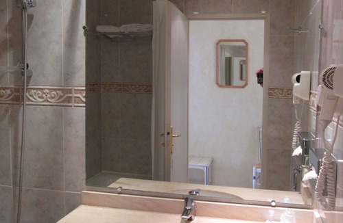 Istres Hotel | Hôtel Ariane