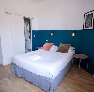 Salon-de-Provence Hotel | Hôtel d'Angleterre, Salon-de-Provence