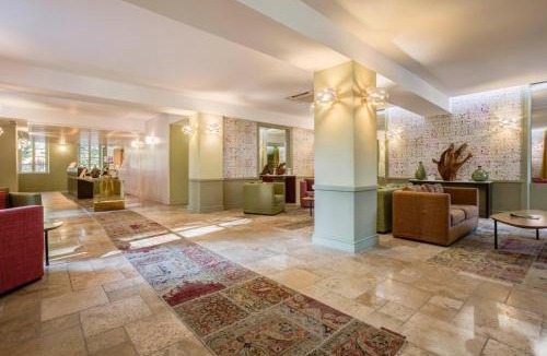 Pont Royal Hotel | Hôtel du Golf