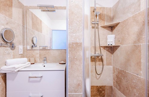 Aigues-Mortes Hotel | Hôtel La Maison des Croisades