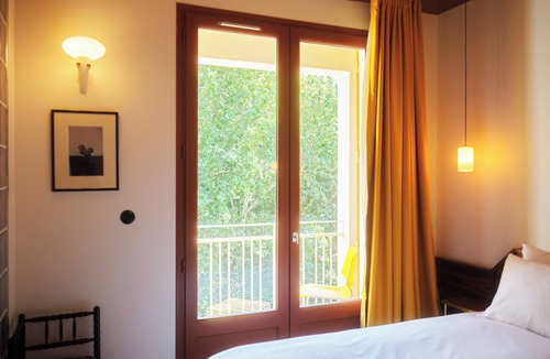 Arles City Centre Hotel | Hôtel Présent - 200m des Arènes de Arles - Encore Mieux