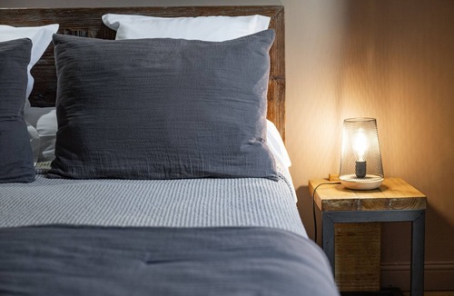 Maussane Hotel | Hôtel Restaurant L'Oustaloun