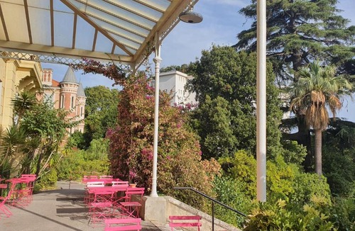 California - Pezou Hotel | Hôtel Windsor