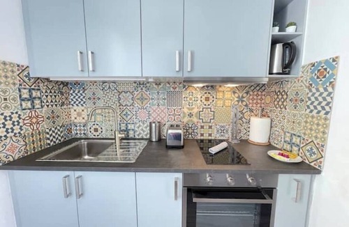 Le Camas Apartment | Happy times
