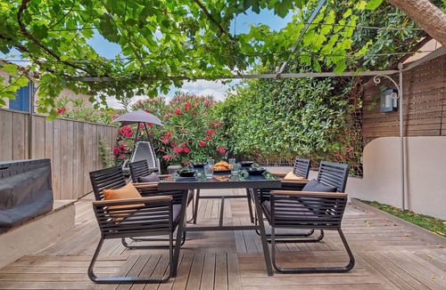 Gassin House | Happy Tropez: Authentic village house with terrace, in the heart of Gassin.
