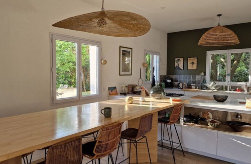 Saint-Martin House | Haven of peace 5 minutes from the center. Ideal for family vacations.