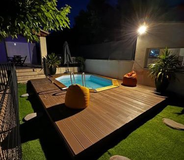 Cabannes Villa | Havre de paix piscine & spa au cœur de la Provence