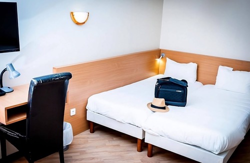 Gap Hotel | Hiking at Parc Naturel Urbain De La Luye! Onsite Parking and Outdoor Pool!