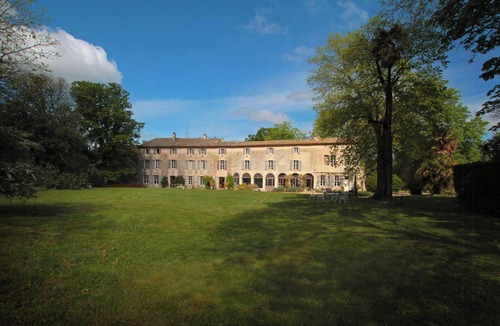 St.-Remy-de-Provence House | Historic dye factory in Provence