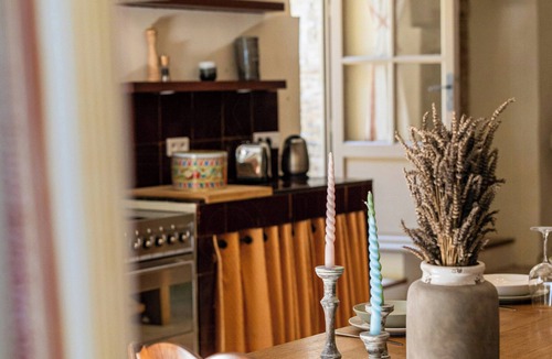 Saint-Antonin-du-Var House | Historic bastide in Provençal vineyard