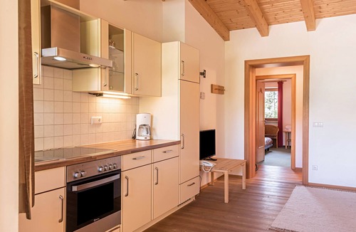 Compaccio Apartment | Holiday Apartment "Ferienparadies Sabina Zirbel" in the Nature Park Next to Seiser Alm
