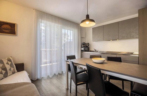 San Vigilio Apartment | Holiday Apartment "Sis Residenz Bun Sté" with Mountain View, Whirlpool and Sauna