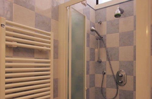 Azzano Apartment | Holiday apartment Mezzegra for 1 - 3 persons - Holiday apartment