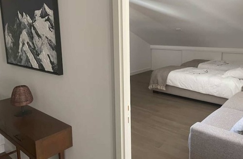 Saint-Etienne-de-Tinee Apartment | Holiday Apartment 'Superbe 3 Pieces Classé 4 Étoiles' with Mountain View, Shared Pool & Wi-Fi