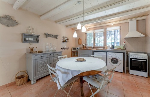 Saint-Etienne-du-Gres House | Holiday Home 'Mas St Anne' with Private Pool, Wi-Fi and Air Conditioning