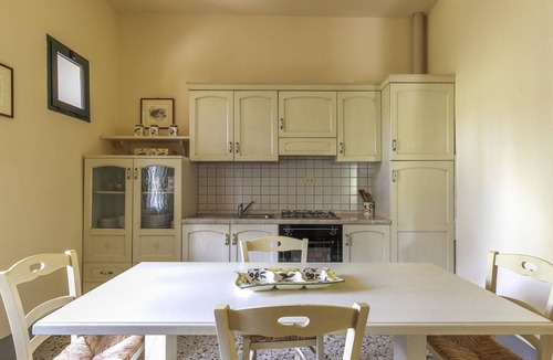 Montopoli in Val d'Arno House | Holiday Home Tuscany With Pool Access