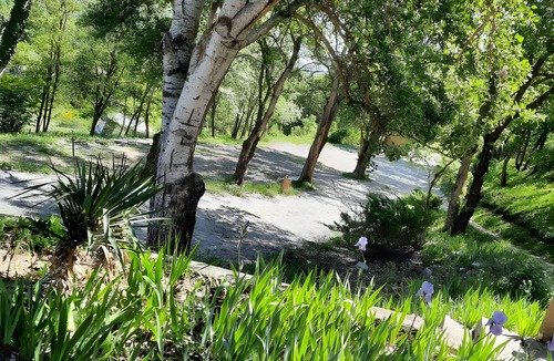 Dauphin House | Holiday Home 'Bella Vista - Dolce Vita' with Shared Pool, Private Terrace and Wi-Fi