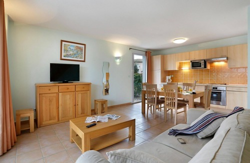 Tourrettes House | Holiday Home for 8 in a Secure Estate