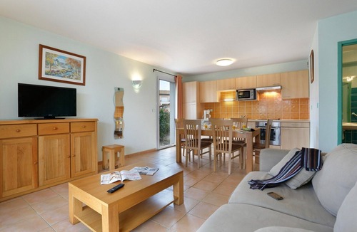 Tourrettes House | Holiday Home for 8 in a Secure Estate