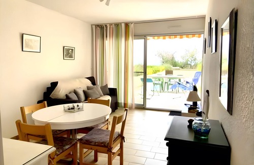 Palavas-les-Flots House | Holiday Home “L'albatros Direct Beach Access 3”