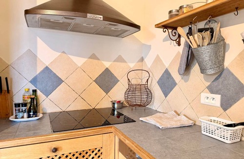 Aiglun Apartment | Holiday home: Gîte du Levant