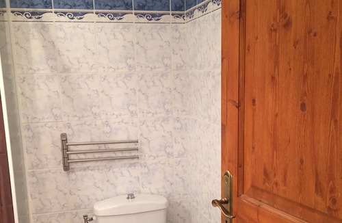 Pierrefeu-du-Var House | Holiday Home 'Gite La Pinede La Libran' with Shared Pool, Wi-Fi and Air Conditioning
